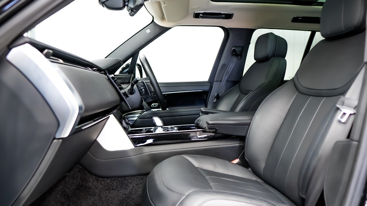 2022 Land Rover Range Rover Image 6